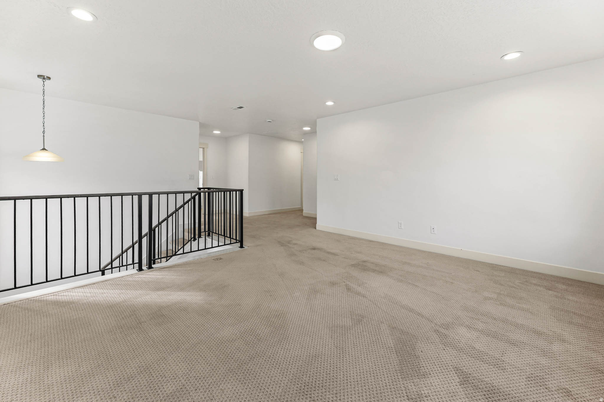 QUAILHILL - Residential