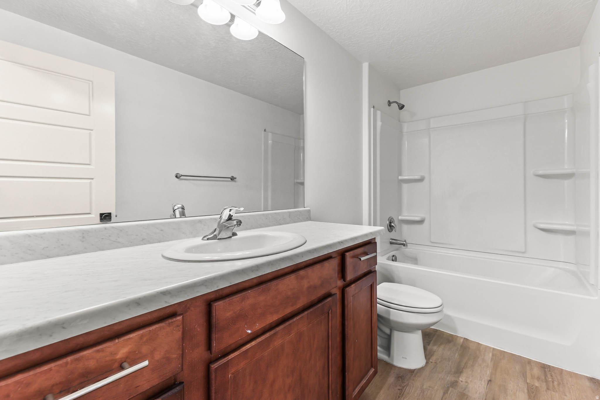 QUAILHILL - Residential