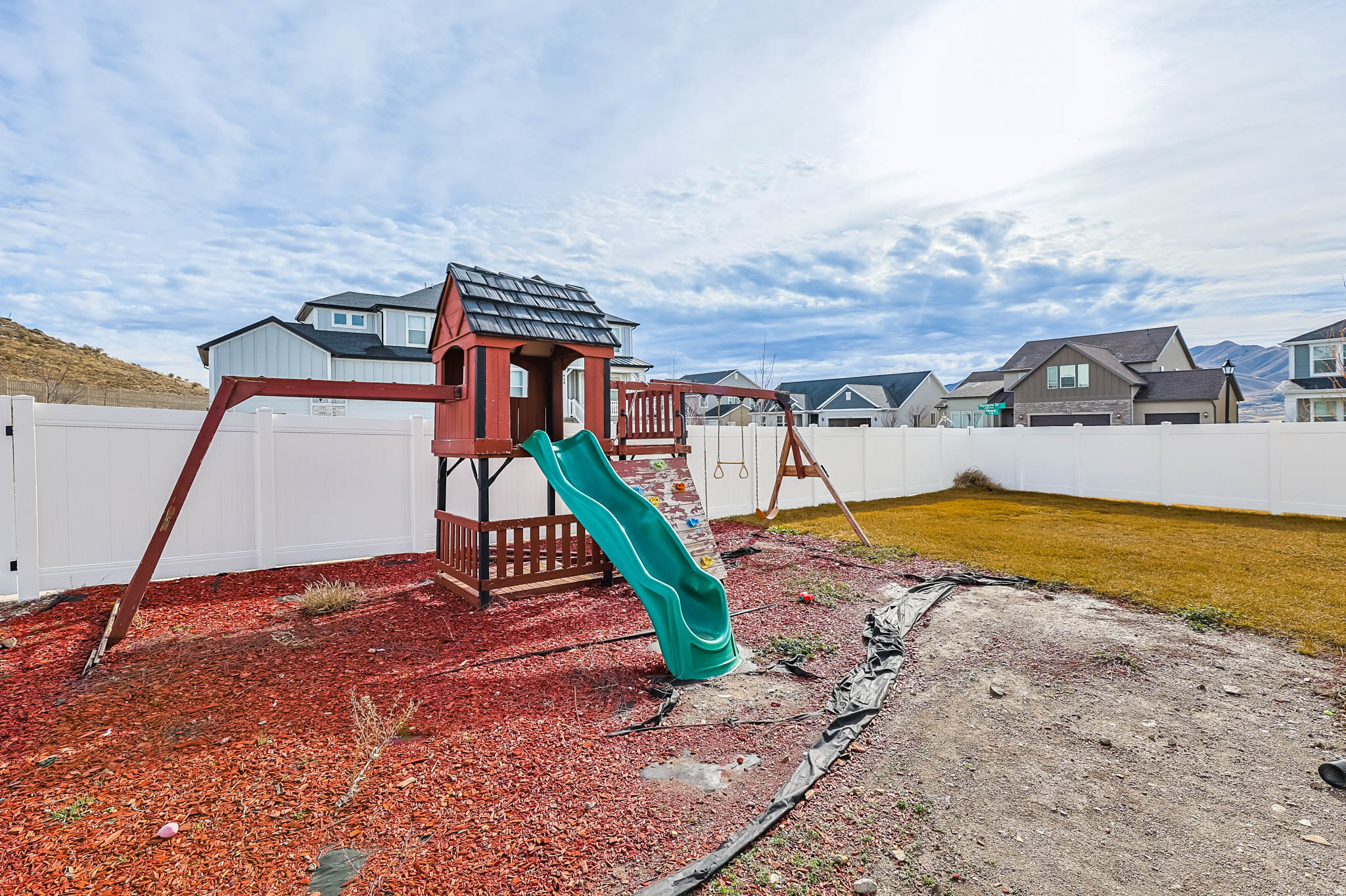 QUAILHILL - Residential