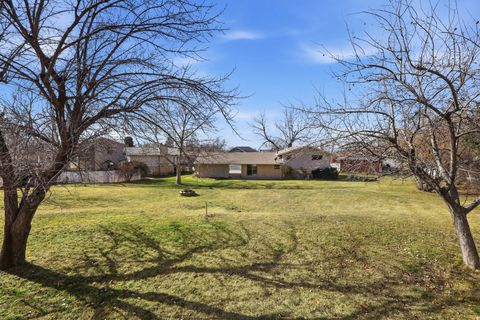 Tiny photo for 965 E 250 S, Kaysville, UT 84037 (MLS # 2135495)