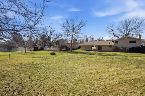 Tiny photo for 965 E 250 S, Kaysville, UT 84037 (MLS # 2135495)