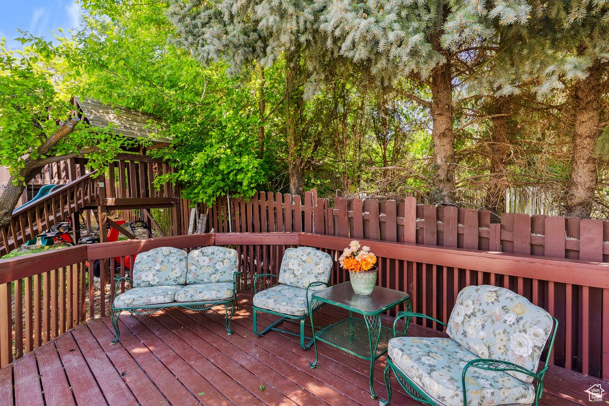 HALLTREE SUBDIVISION - Residential