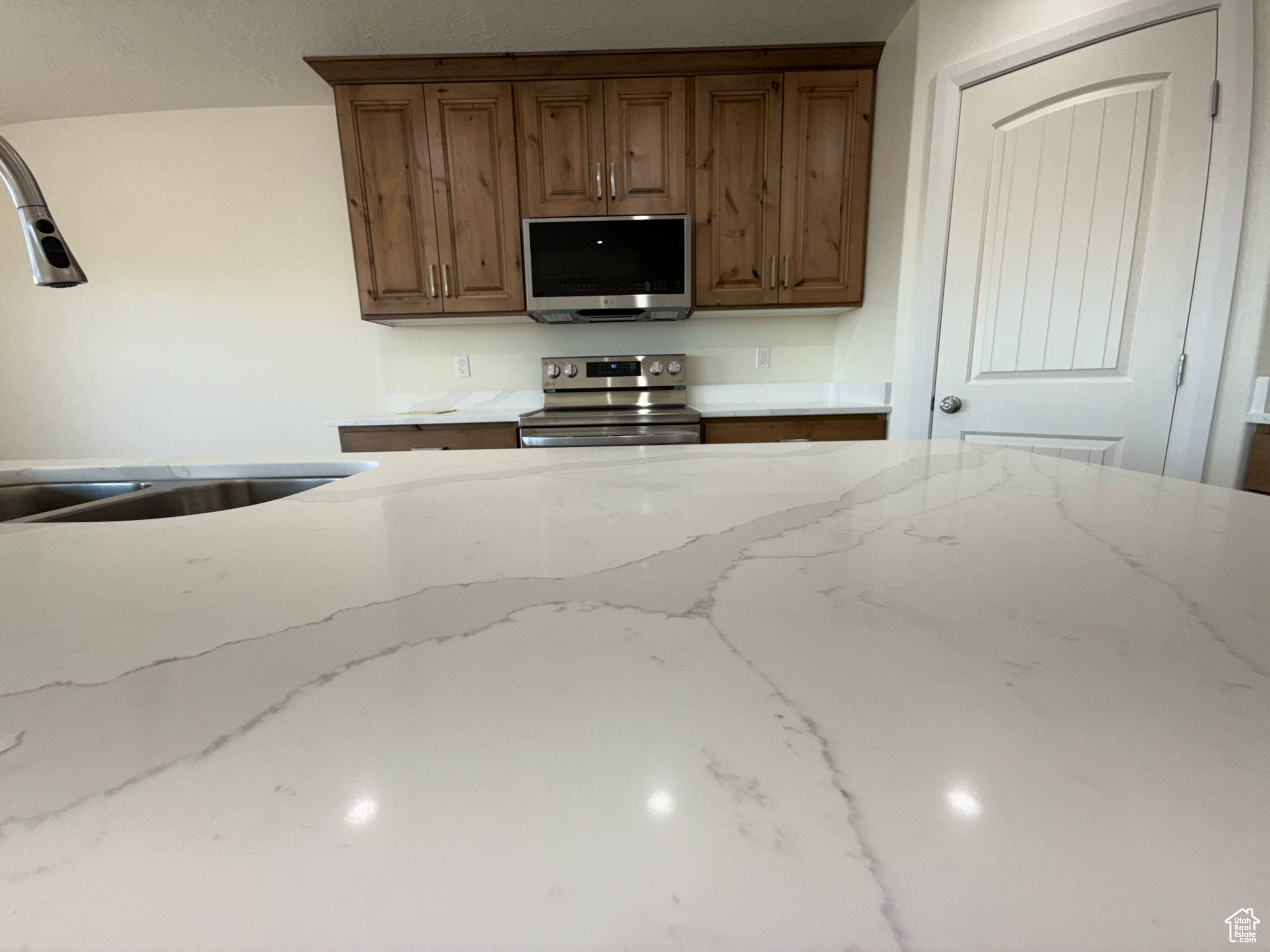 1030 N 200, Ferron, Utah image 10