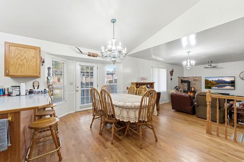 Tiny photo for 2554 W CHERRY GROVE WAY S, South Jordan, UT 84095 (MLS # 2126734)