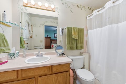 Tiny photo for 2554 W CHERRY GROVE WAY S, South Jordan, UT 84095 (MLS # 2126734)