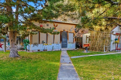 Tiny photo for 2554 W CHERRY GROVE WAY S, South Jordan, UT 84095 (MLS # 2126734)