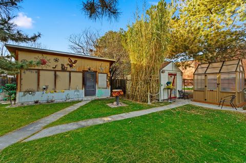 Tiny photo for 2554 W CHERRY GROVE WAY S, South Jordan, UT 84095 (MLS # 2126734)