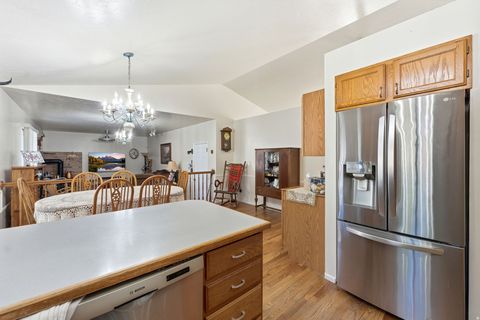 Tiny photo for 2554 W CHERRY GROVE WAY S, South Jordan, UT 84095 (MLS # 2126734)