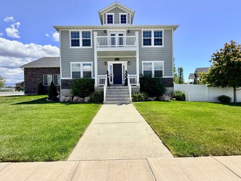 Photo of 4565 W 3350 S, West Haven, UT 84401 (MLS # 2159147)