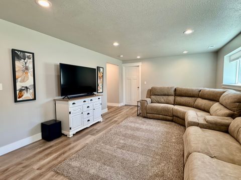 Tiny photo for 4565 W 3350 S, West Haven, UT 84401 (MLS # 2159147)