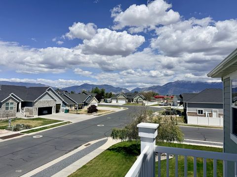 Tiny photo for 4565 W 3350 S, West Haven, UT 84401 (MLS # 2159147)