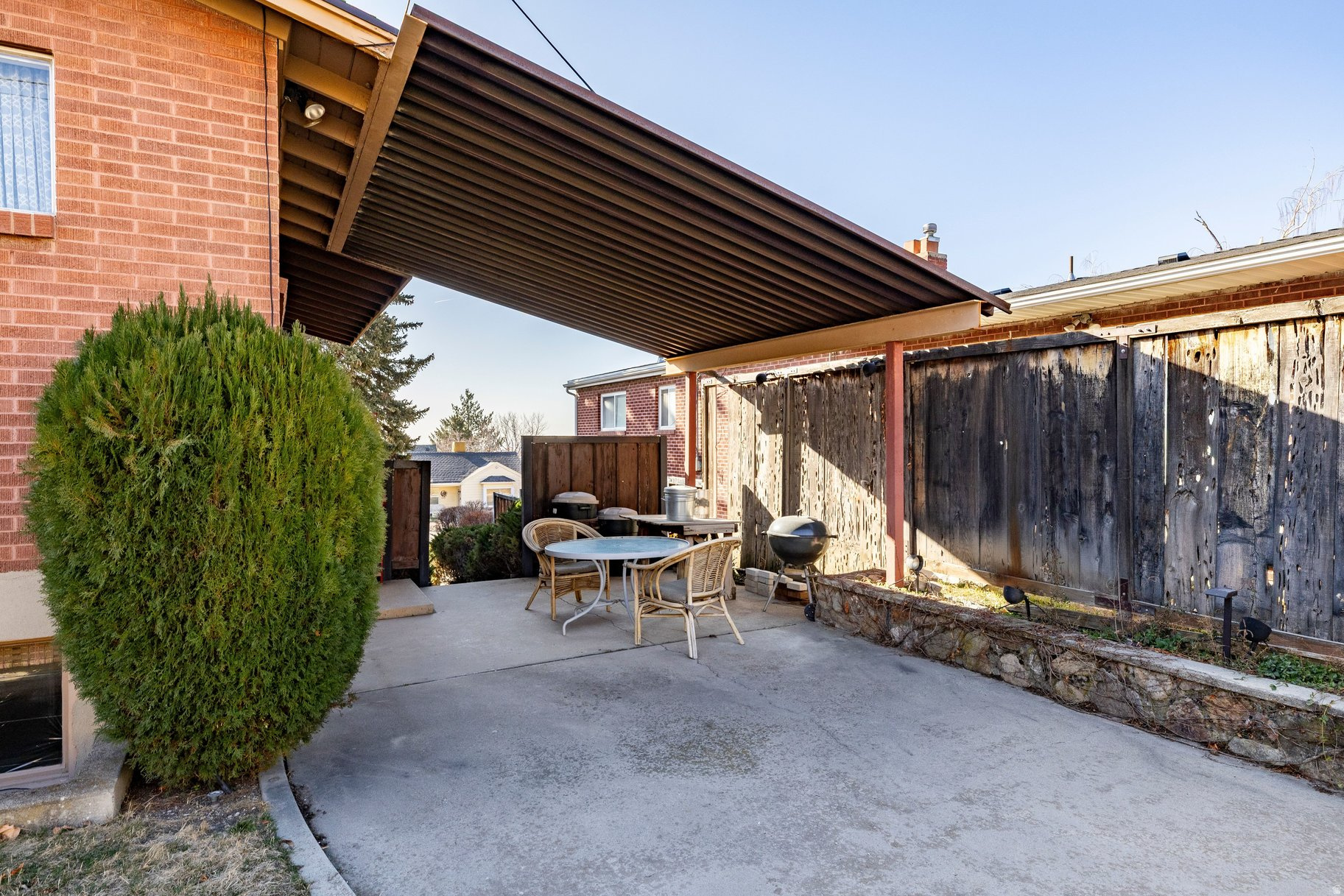 AVENUES - Residential