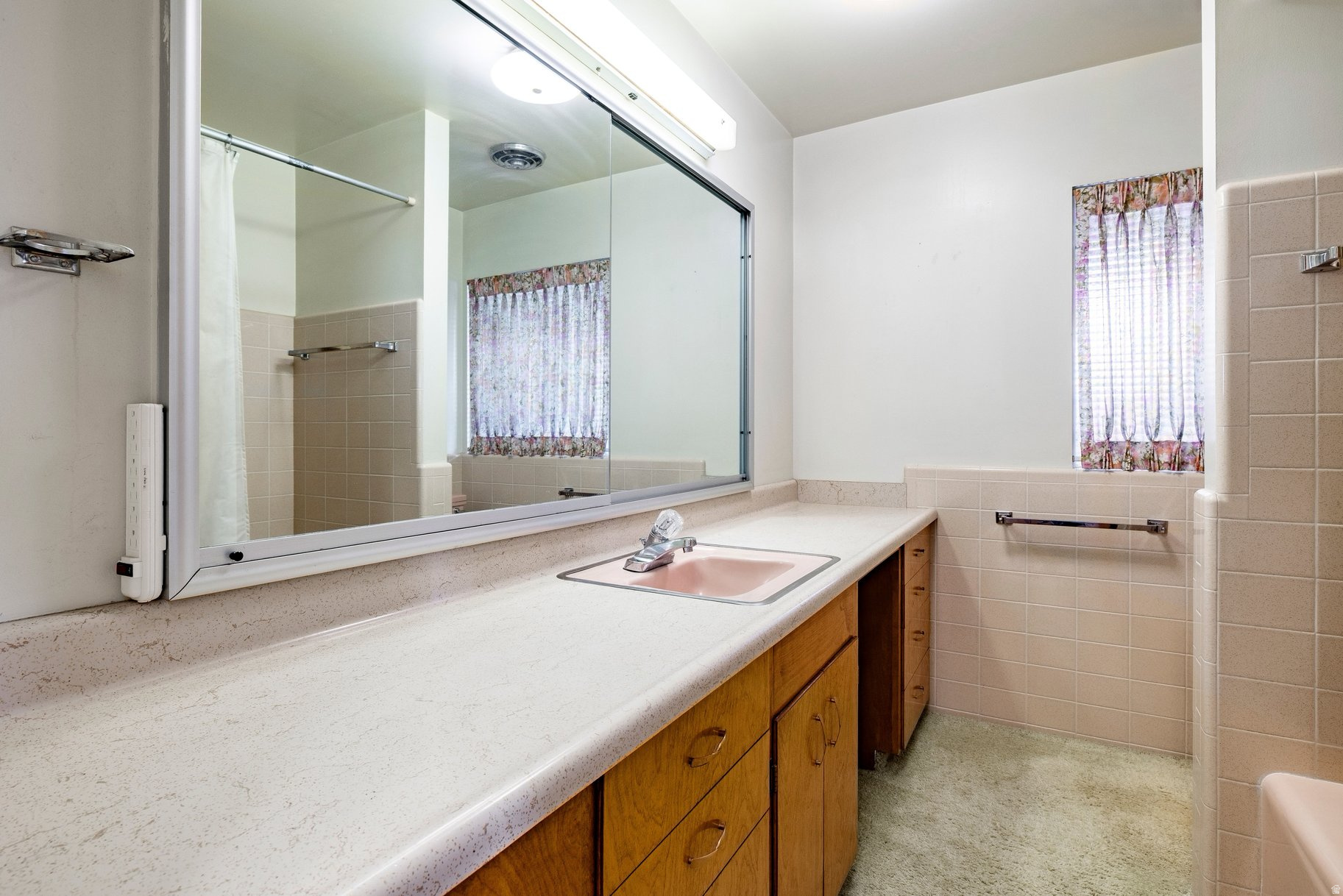 AVENUES - Residential