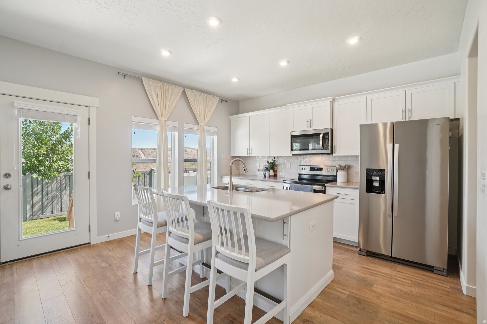 SCENIC MOUNTAIN - Residential