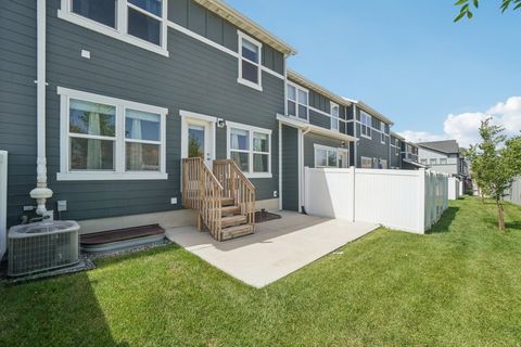 Tiny photo for 4453 E HURSTBOURNE DR, Eagle Mountain, UT 84005 (MLS # 2127265)