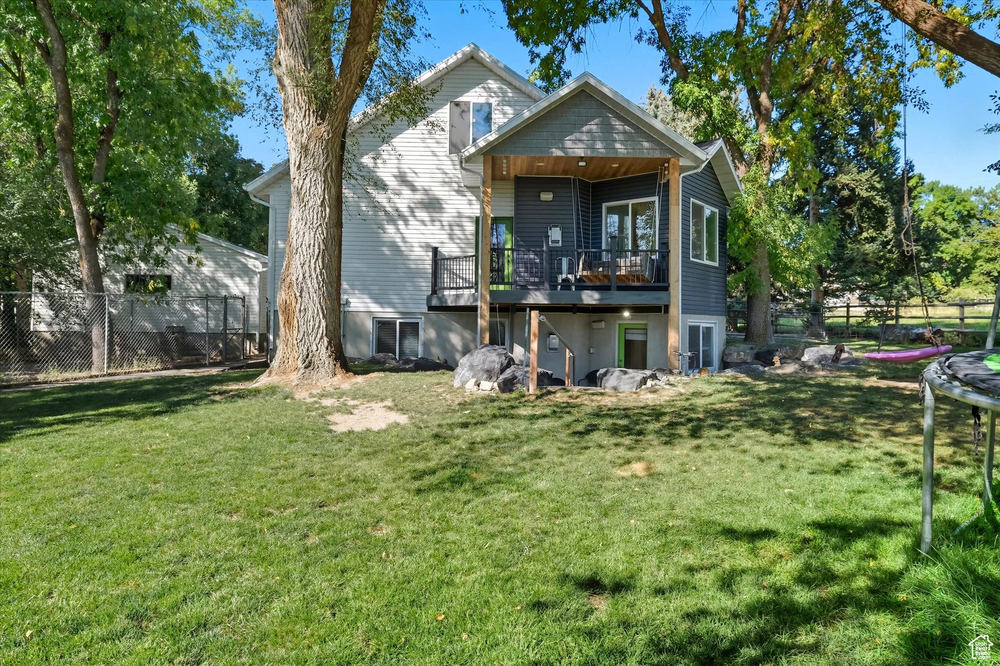 HYDE PARK SOUTH - Residential