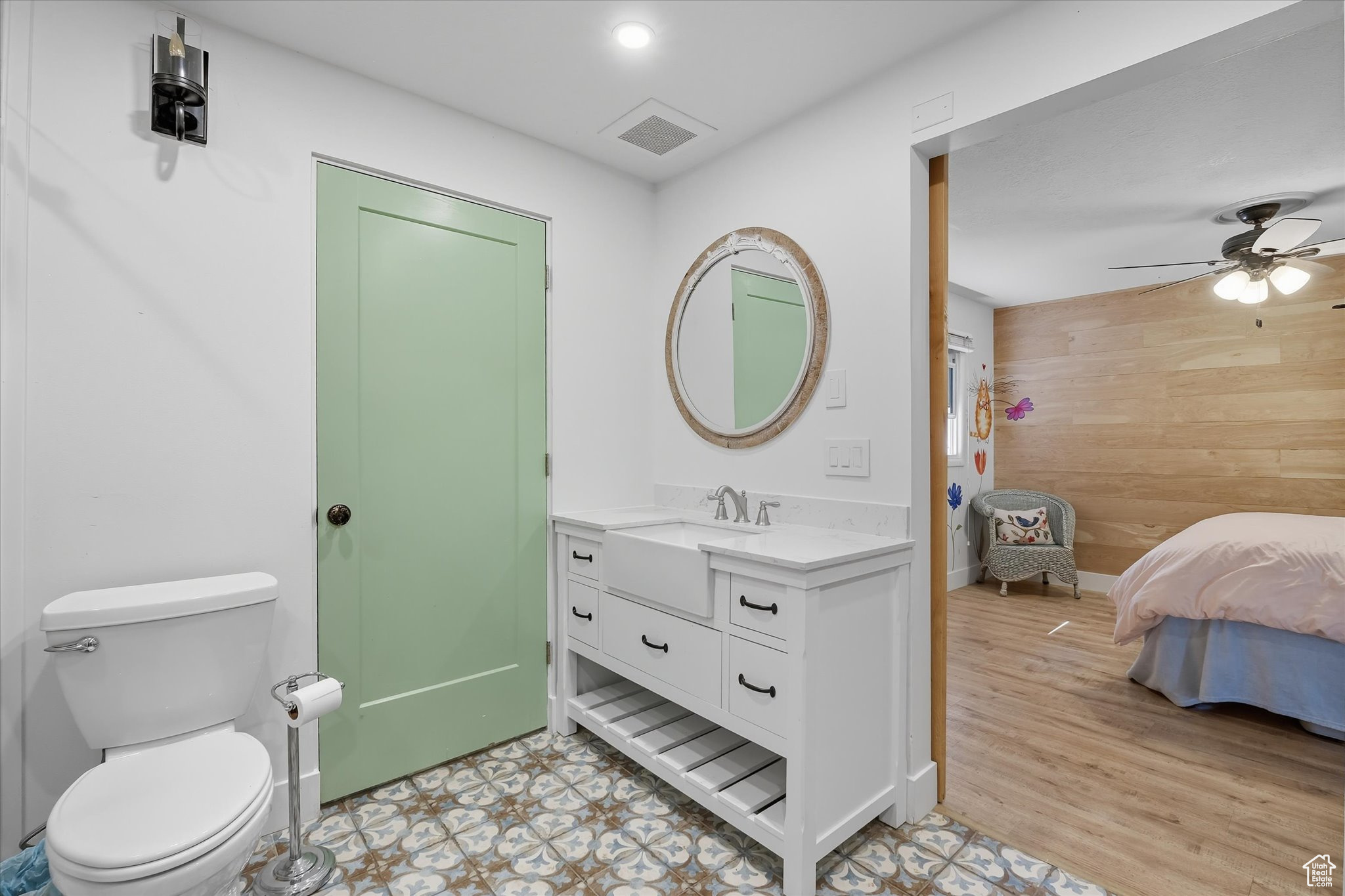 HYDE PARK SOUTH - Residential