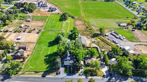 Homes For Sale - 164 E 200<br/> Hyde Park, UT 84318