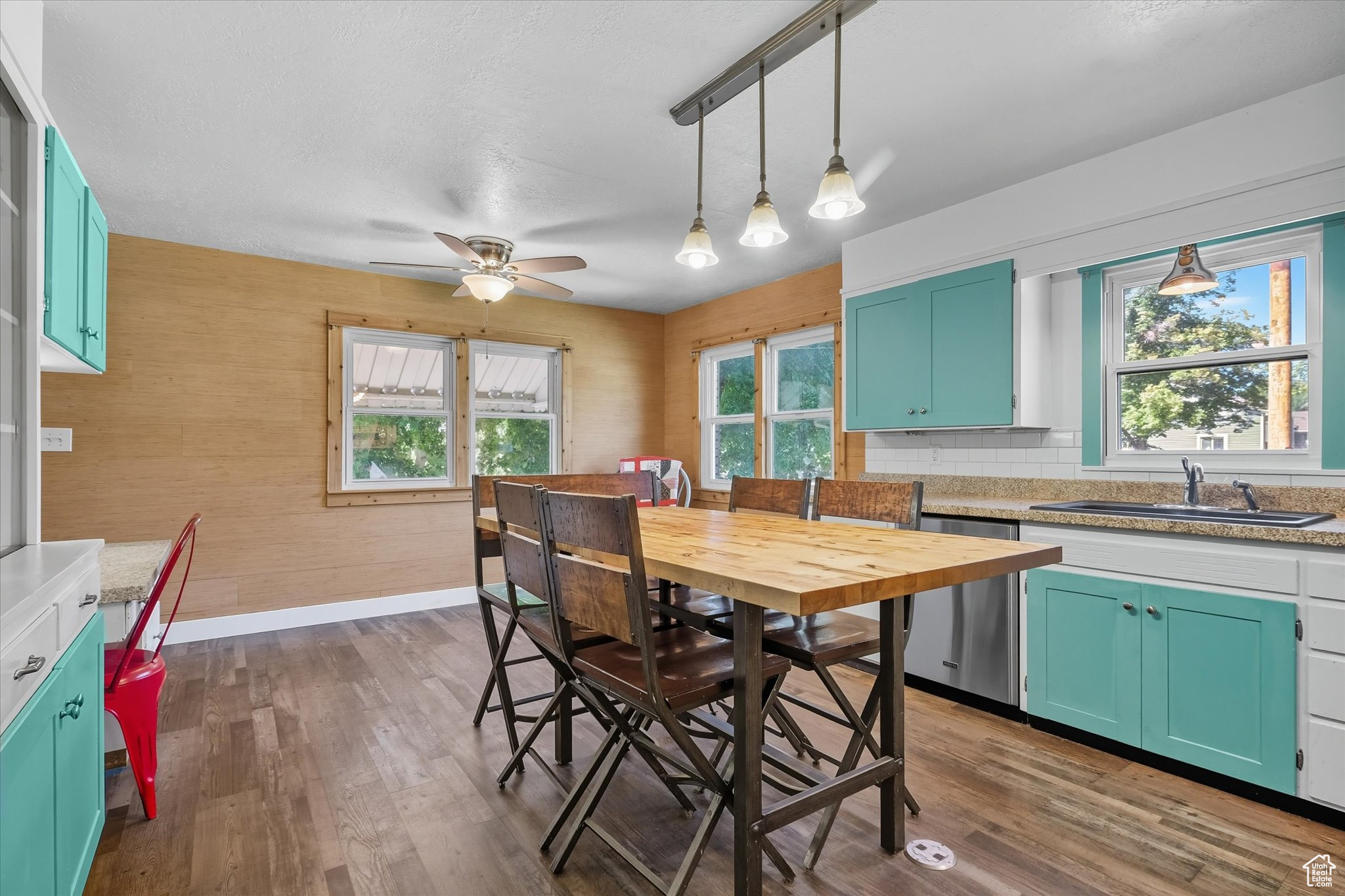HYDE PARK SOUTH - Residential