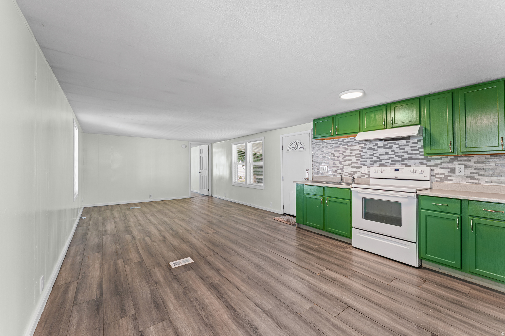 MAJESTIC MEADOWS - Residential