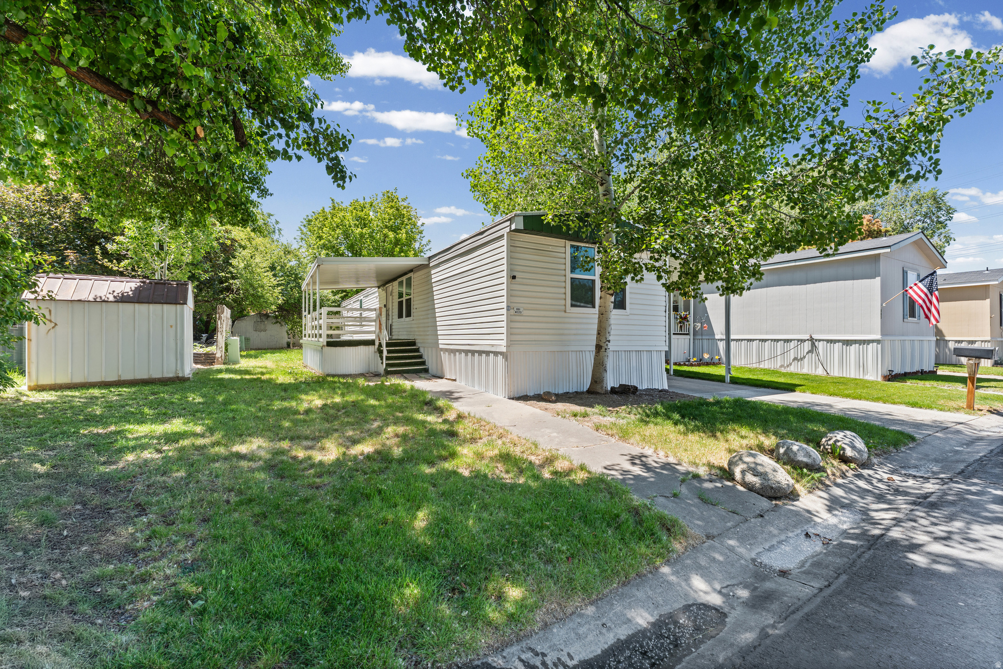 MAJESTIC MEADOWS - Residential