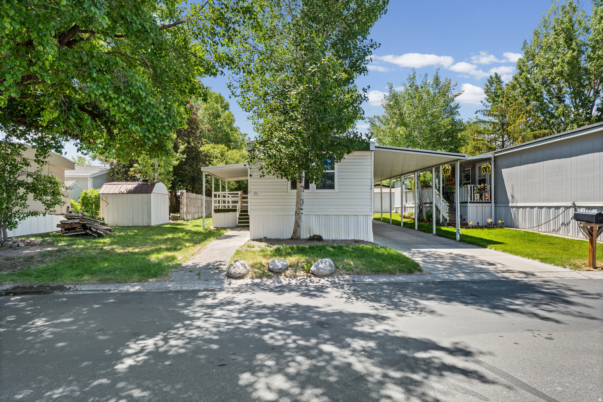 MAJESTIC MEADOWS - Residential