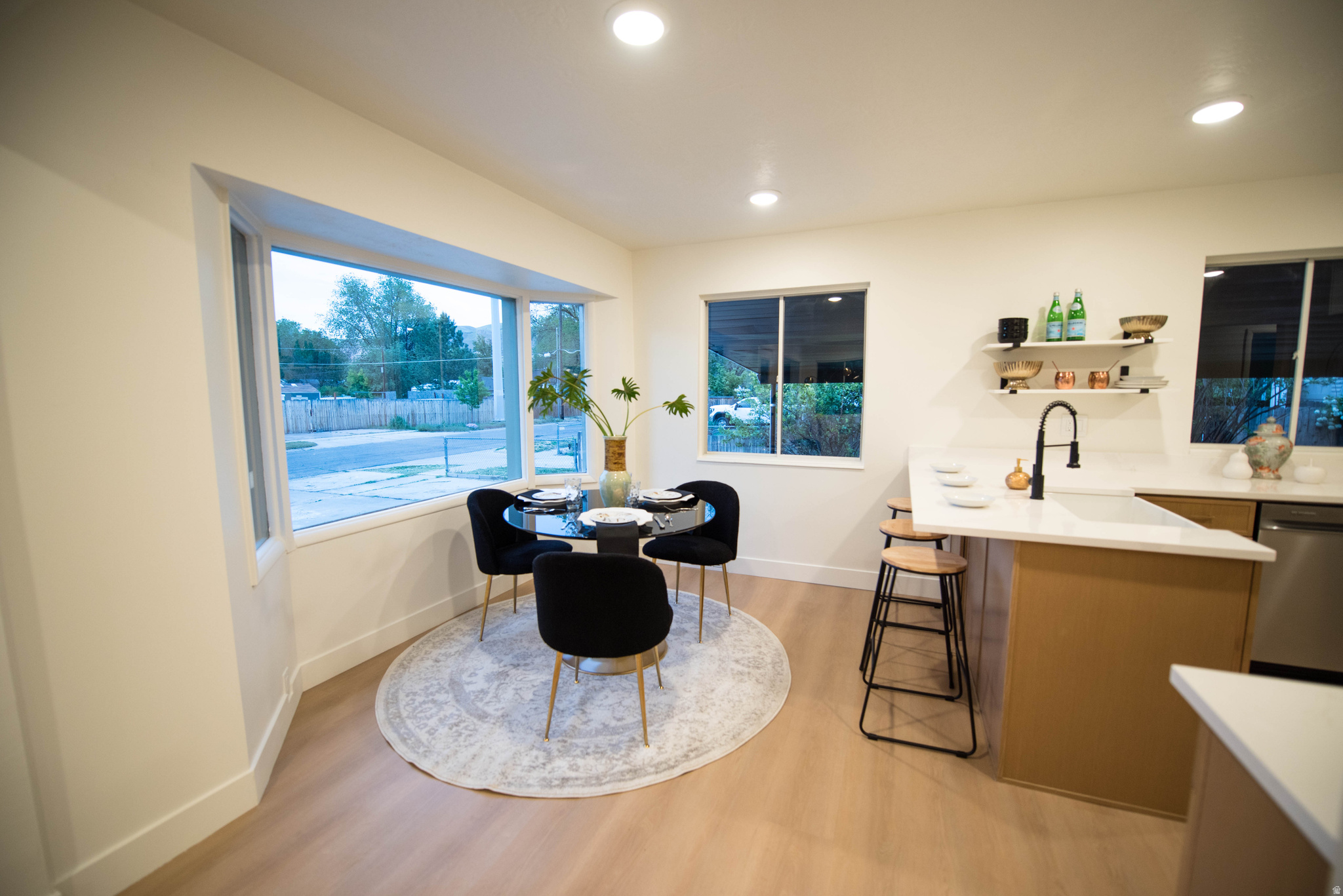 ROBERTS - Residential
