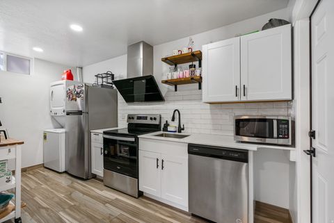 Tiny photo for 4206 E BONNE VISTA DR N, Eagle Mountain, UT 84005 (MLS # 2143138)