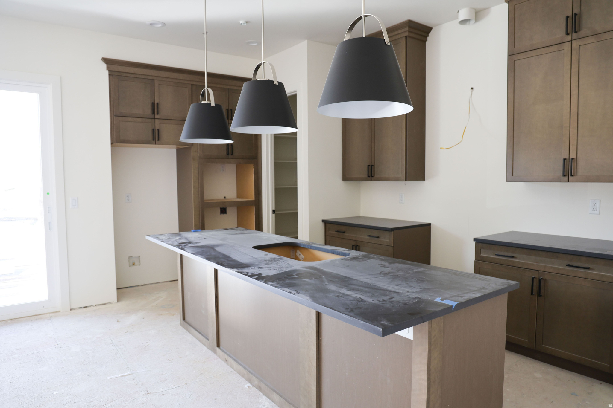 RED LEDGES - Residential