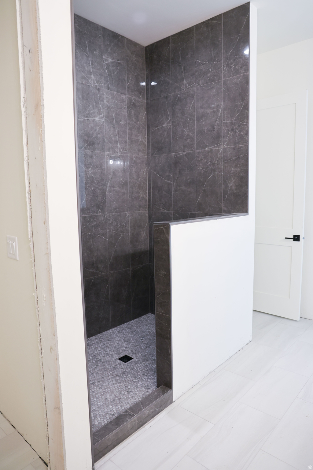 RED LEDGES - Residential