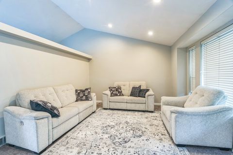 Tiny photo for 910 W BRANDERMILL CV S, Murray, UT 84123 (MLS # 2146671)