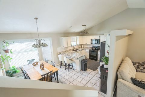 Tiny photo for 910 W BRANDERMILL CV S, Murray, UT 84123 (MLS # 2146671)
