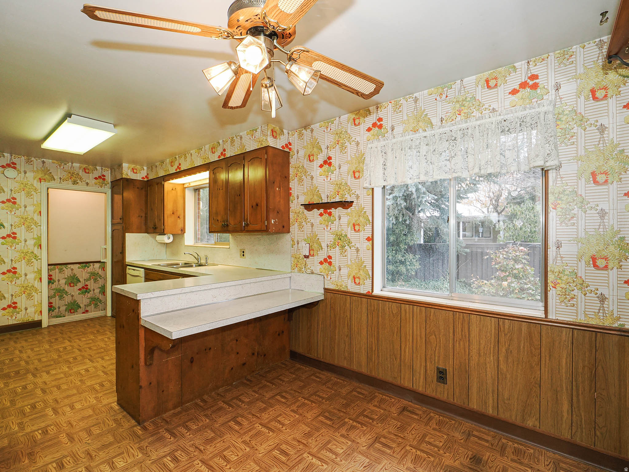 BONNIE BRAE SUB - Residential