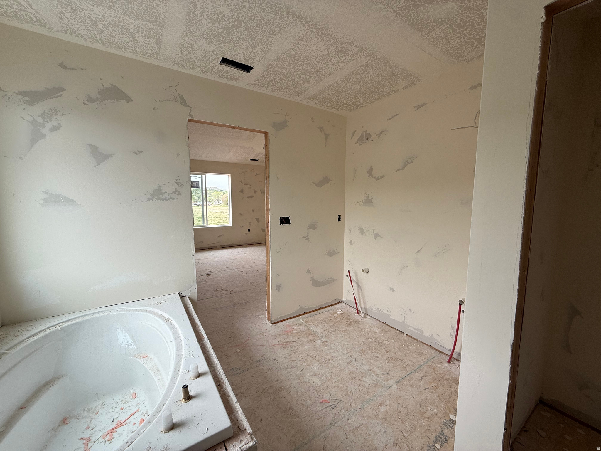 RIVERWOOD - Residential