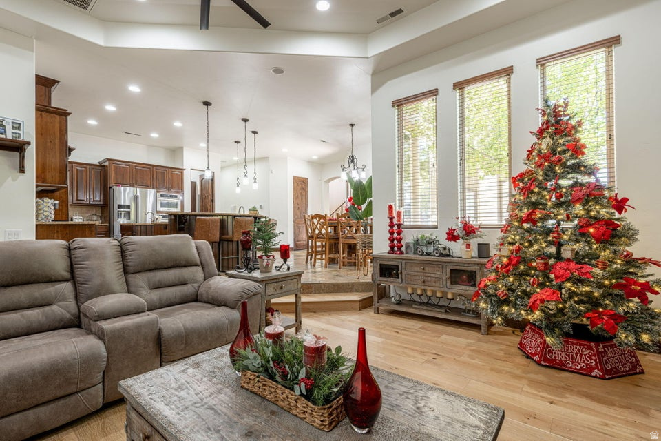 RIVER HOLLOW PH 3 - Residential