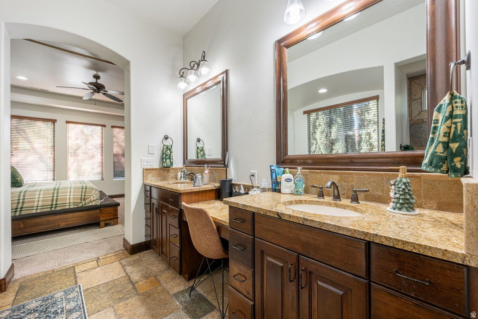 RIVER HOLLOW PH 3 - Residential