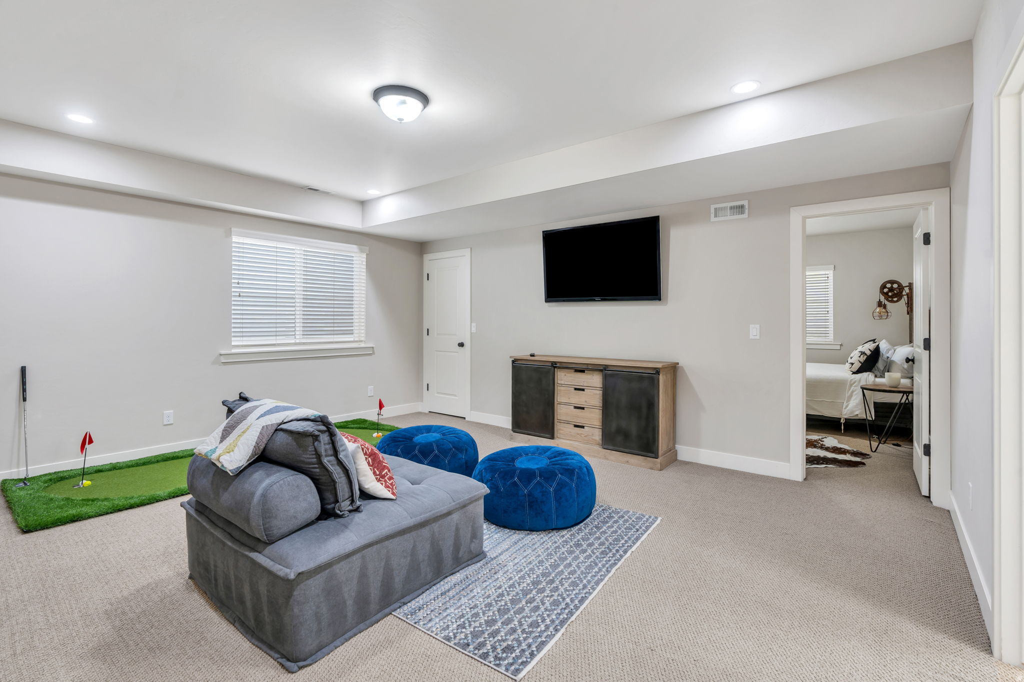 KENNECOTT - Residential