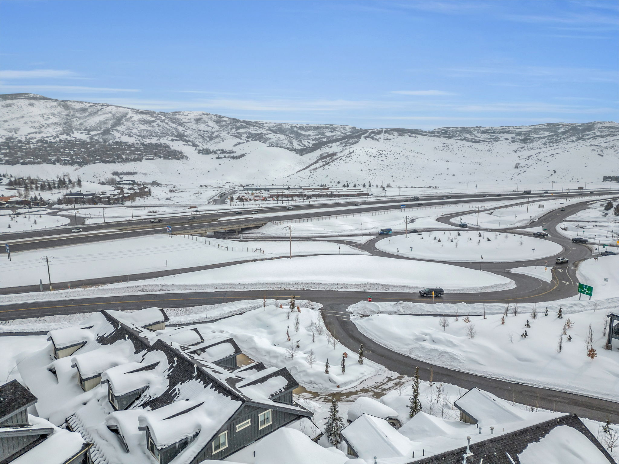 QUARRY SPRINGS AT PINEBROOK CONDO - Residential