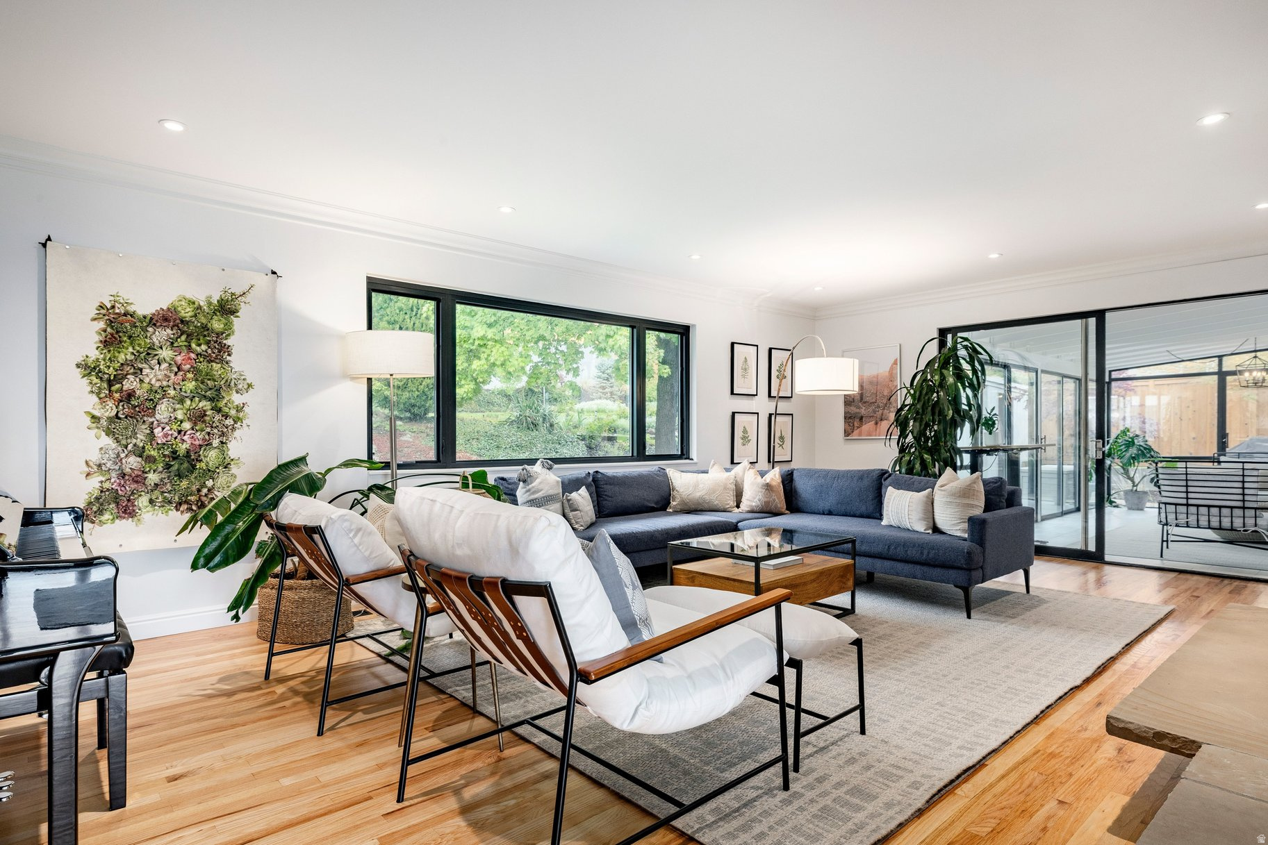 AVENUES - Residential
