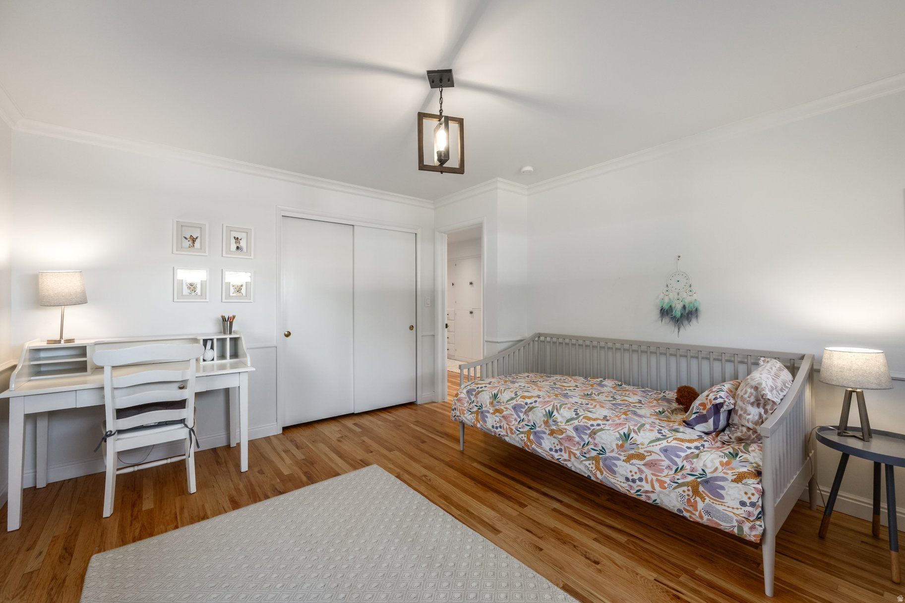 AVENUES - Residential