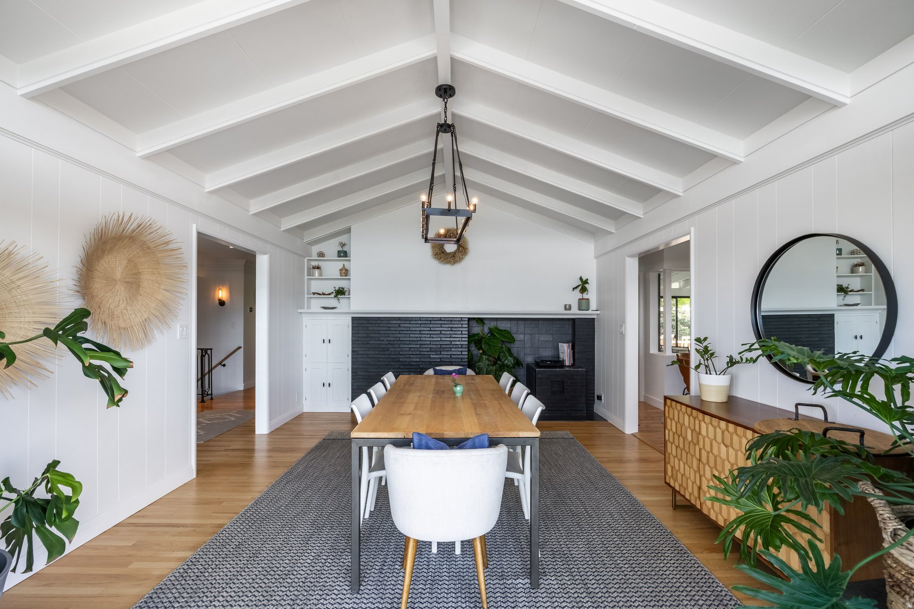 AVENUES - Residential