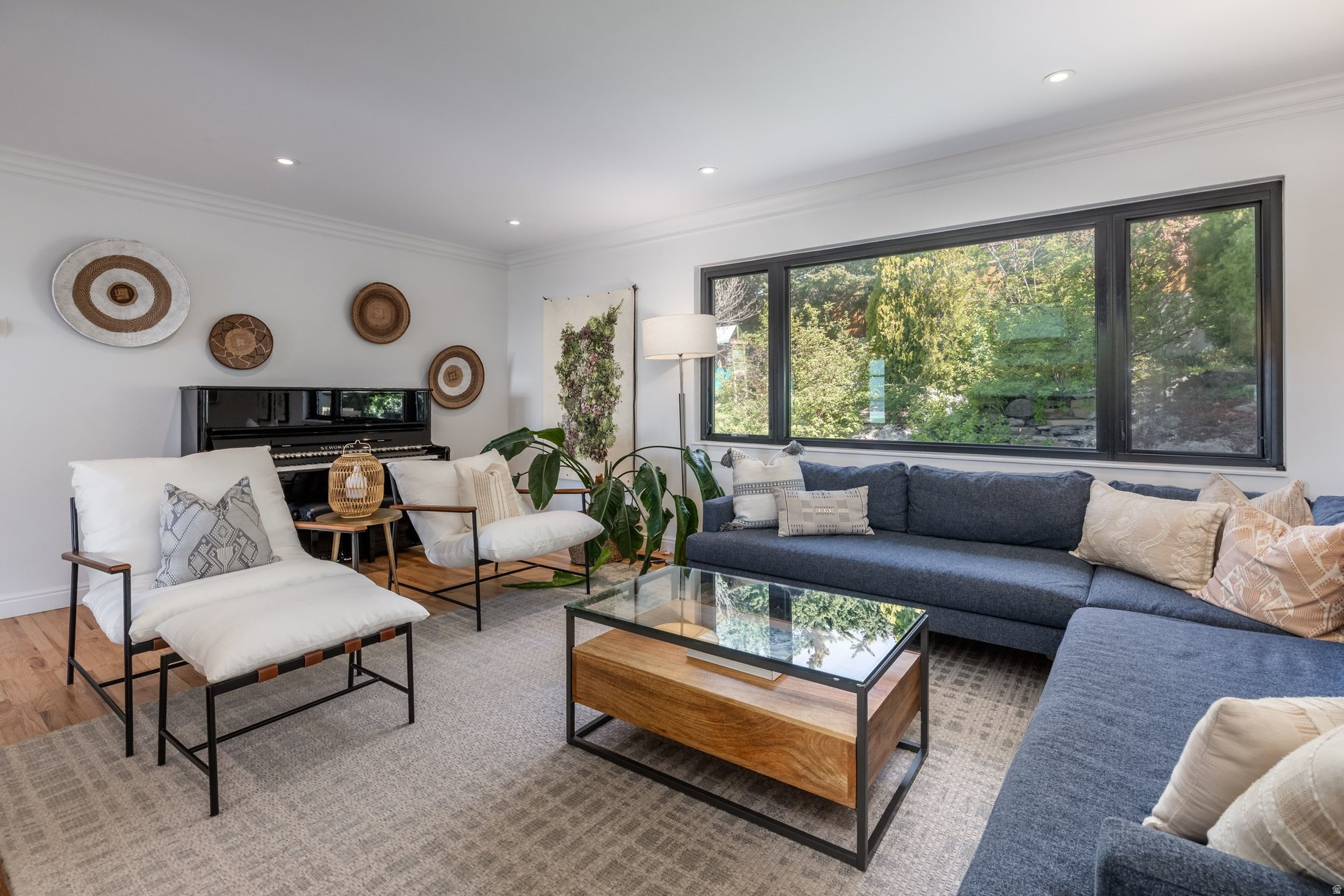 AVENUES - Residential