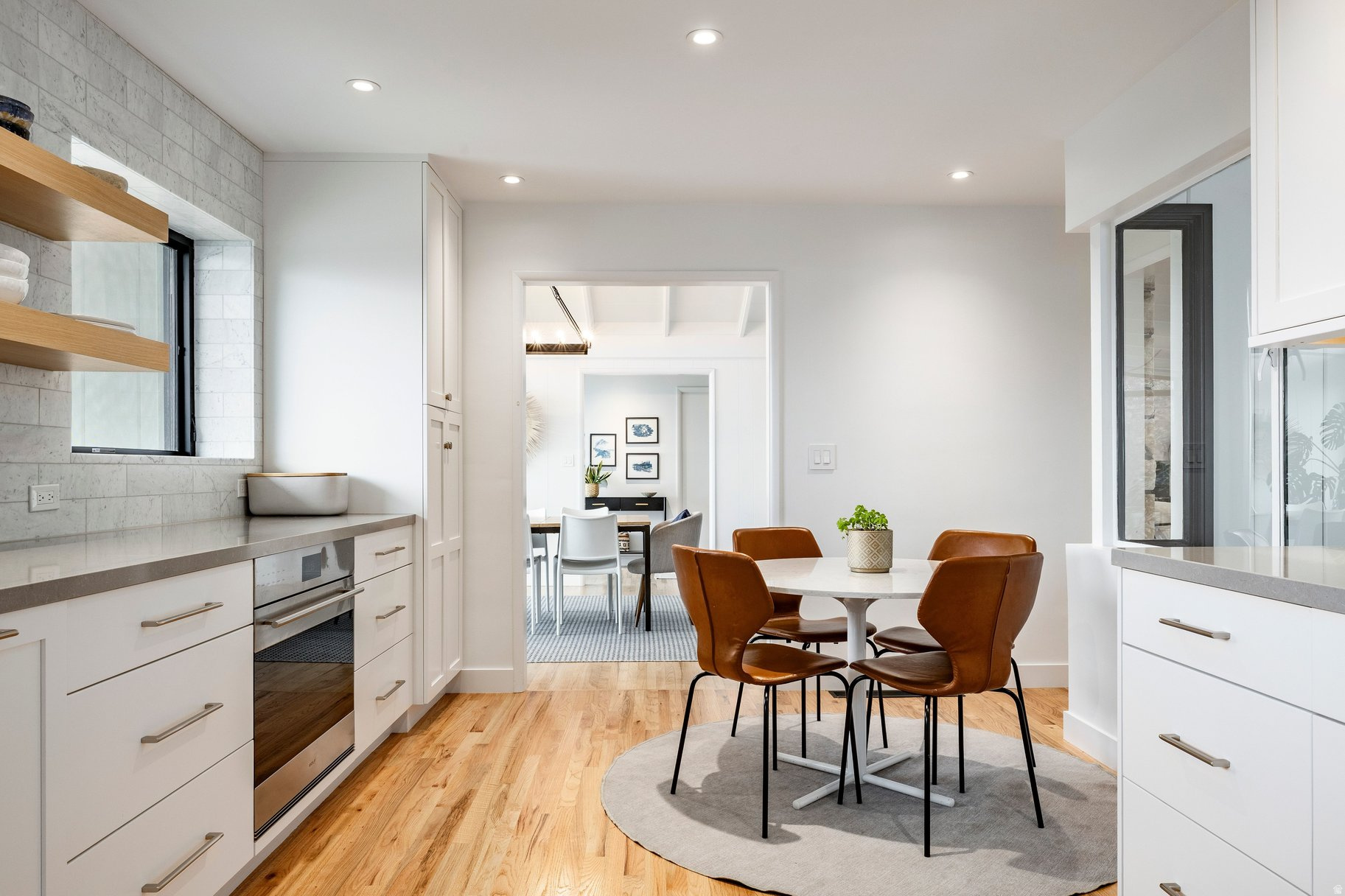 AVENUES - Residential