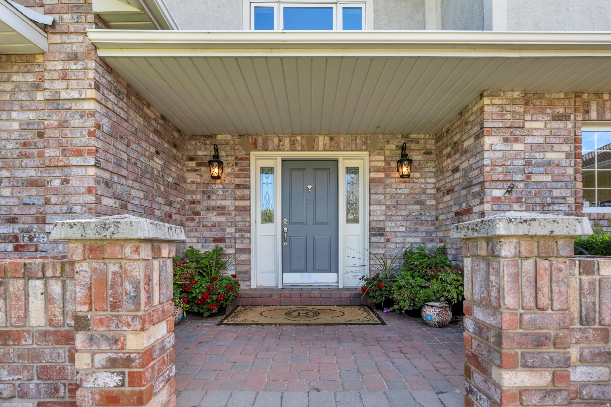 RIVER BREEZE HAVEN - Residential