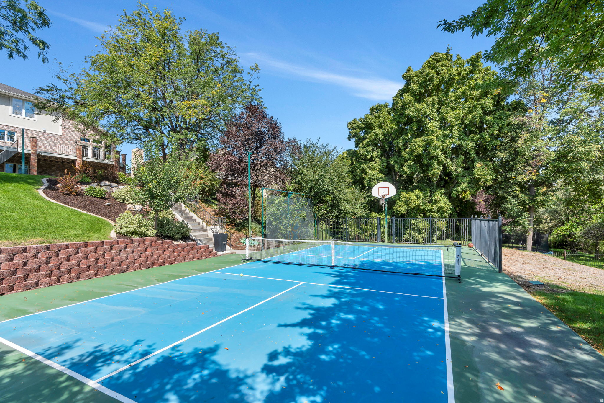 RIVER BREEZE HAVEN - Residential