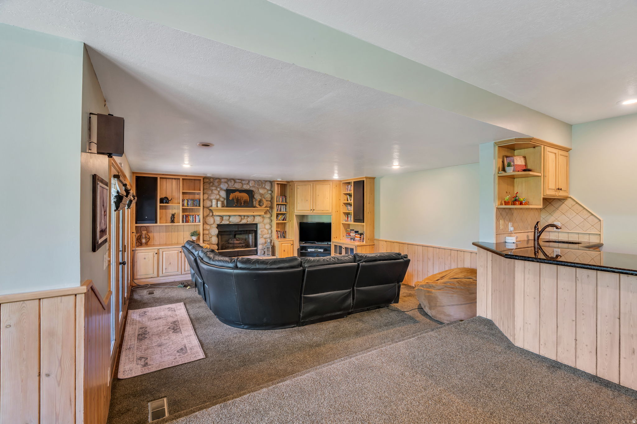 RIVER BREEZE HAVEN - Residential