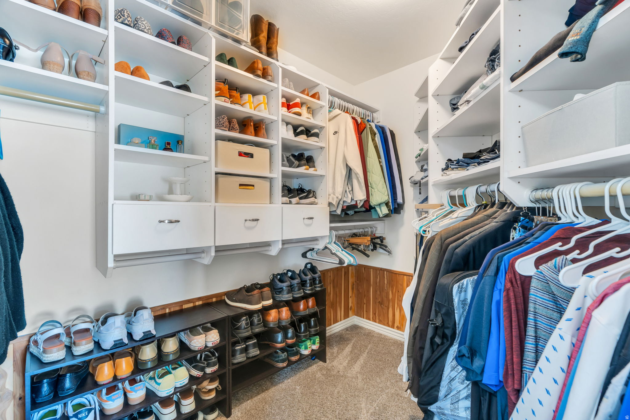 RIVER BREEZE HAVEN - Residential