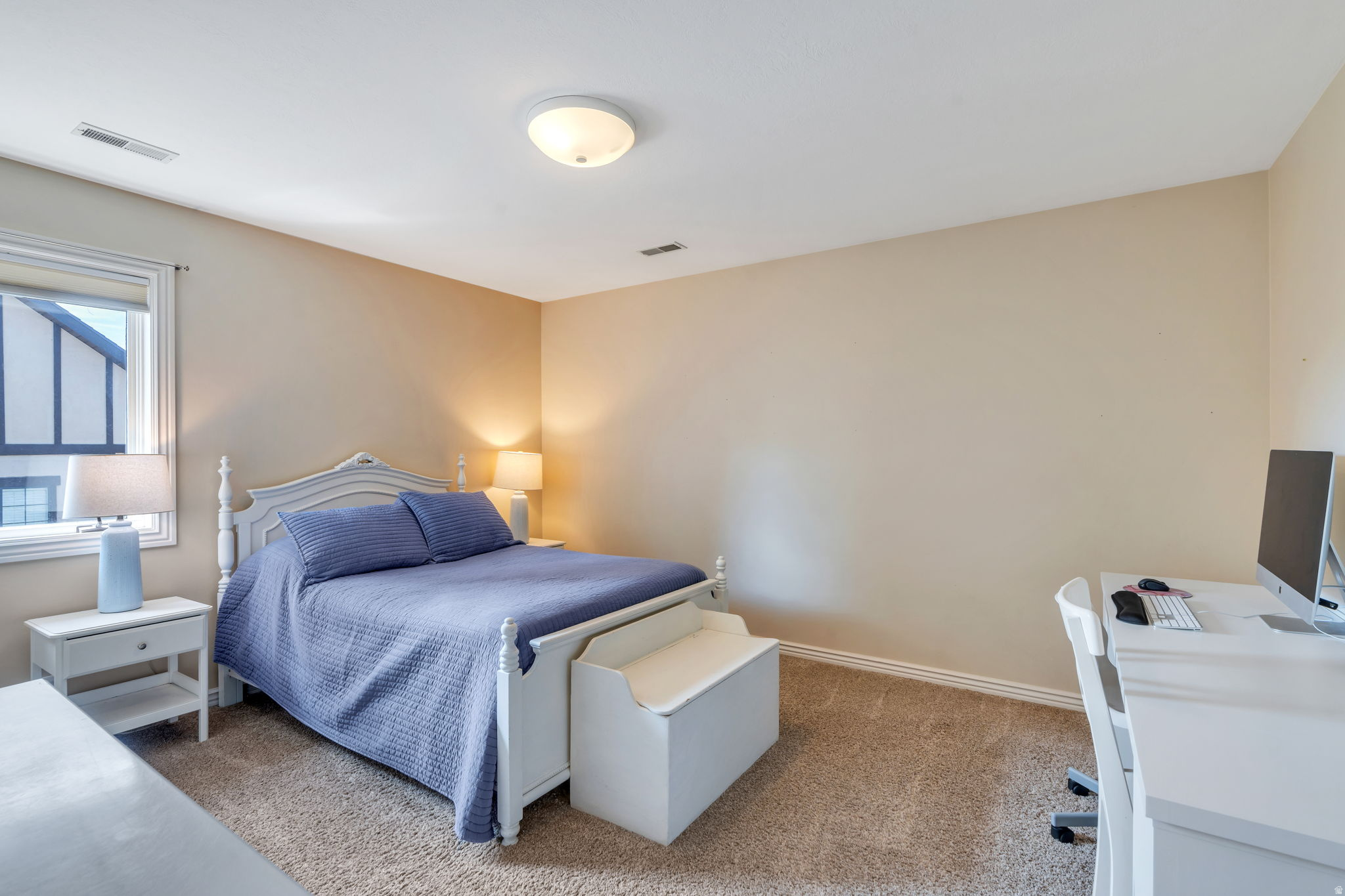 RIVER BREEZE HAVEN - Residential