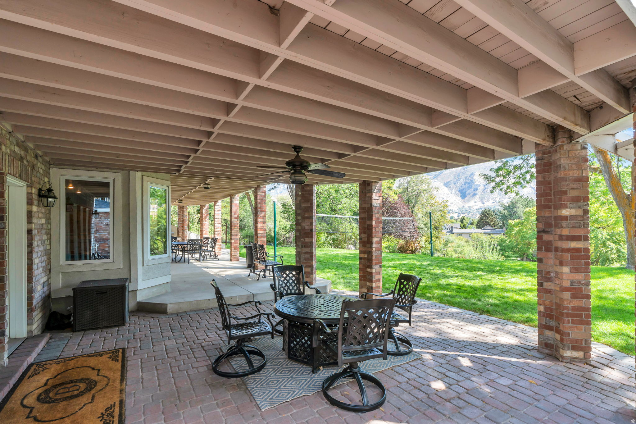 RIVER BREEZE HAVEN - Residential