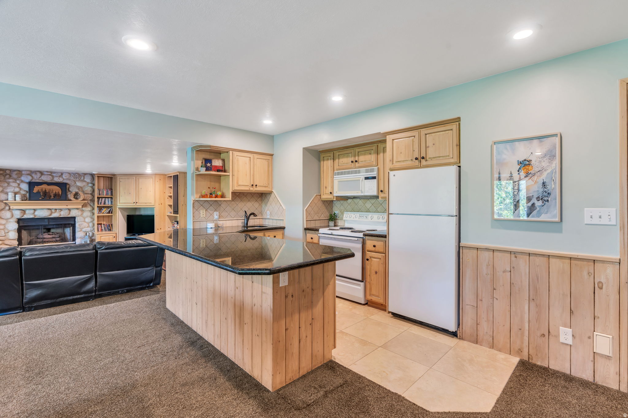 RIVER BREEZE HAVEN - Residential